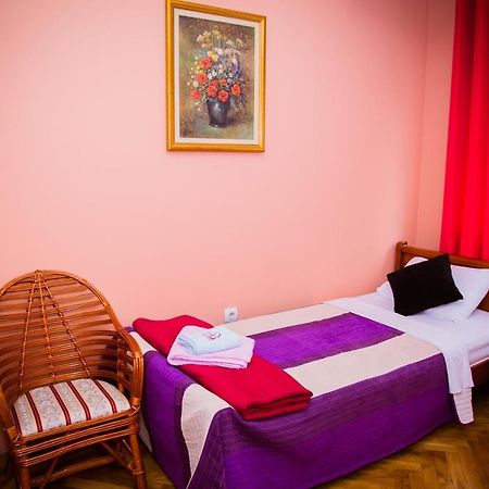 Vila Ile De France Novi Sad Eksteriør billede